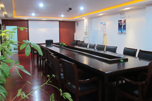 樂億塑料會議室